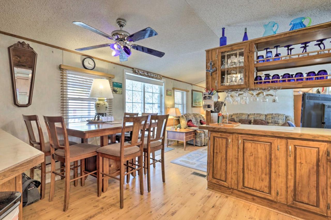 Вилла Quaint Chincoteague Island Hideaway With 2 Porches! Экстерьер фото