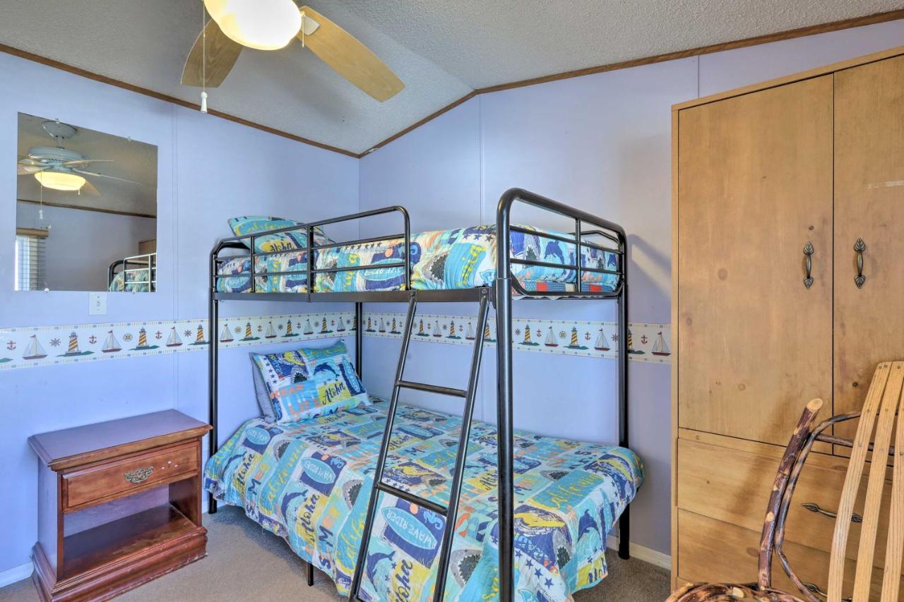 Вилла Quaint Chincoteague Island Hideaway With 2 Porches! Экстерьер фото